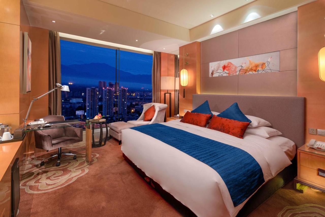 Felton Grand Hotel Чэнду Экстерьер фото