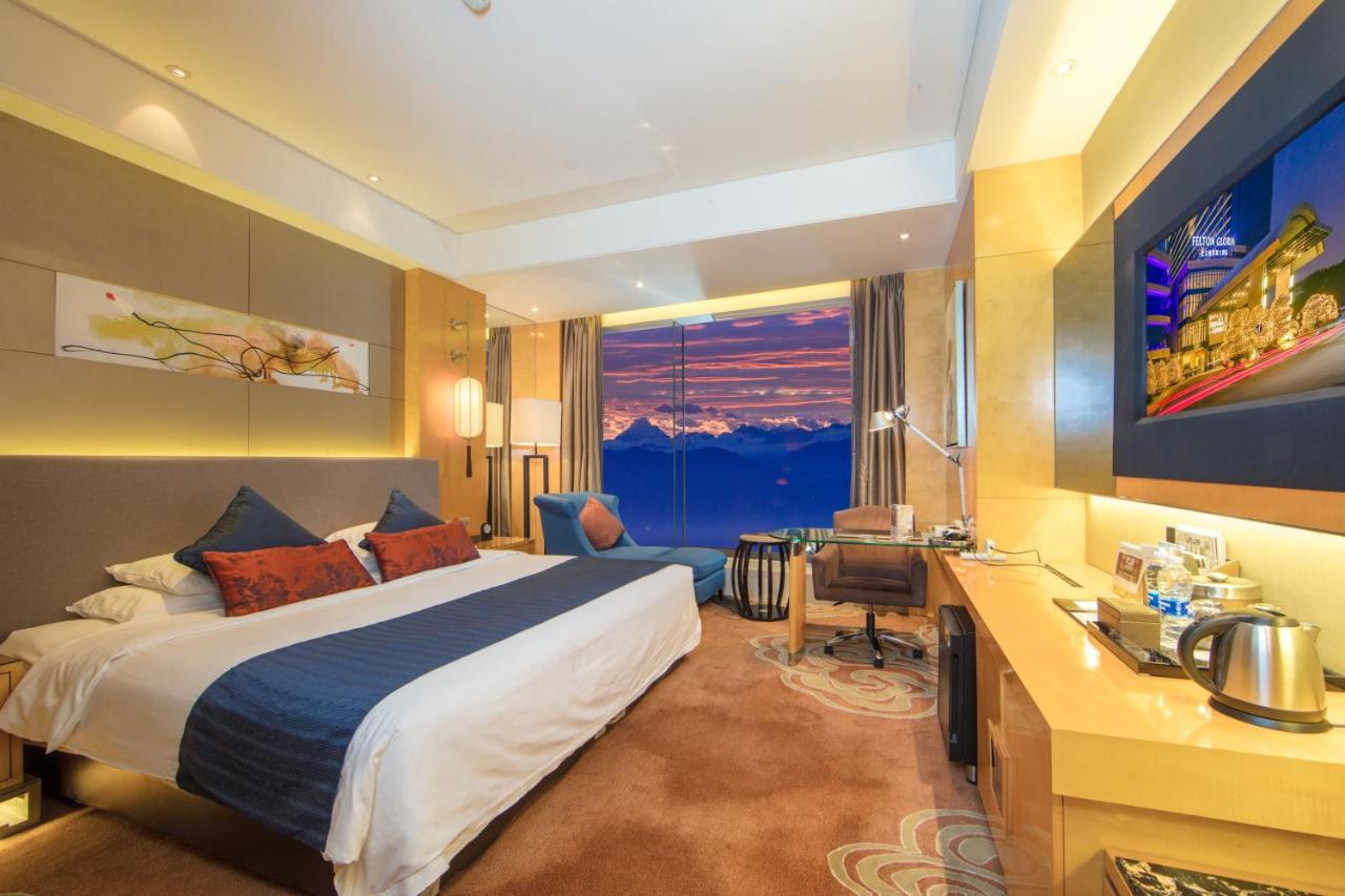 Felton Grand Hotel Чэнду Экстерьер фото
