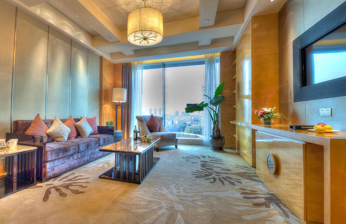 Felton Grand Hotel Чэнду Экстерьер фото